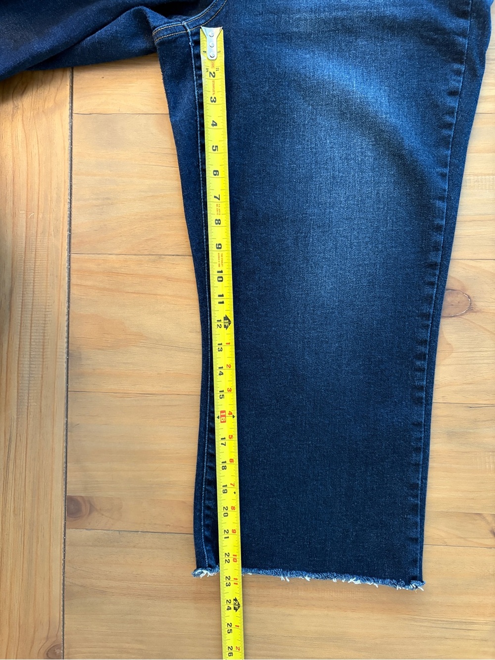 Judy Blue Dark Wide-Leg Crop Jeans Sz 16W - Picture 6 of 7